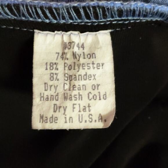 Andria Lieu Textured Knit Wrap Top S - Picture 8 of 8